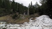 La Baita Armentarga sta riaprendo dopo mesi di letargo sotto la neve e risveglio con i dintorni feriti dalle slavine - FOTOGALLERY